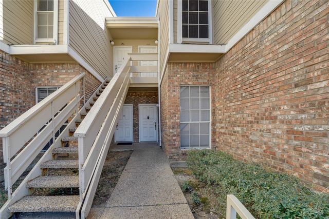 3550 Country Square Drive 411, Carrollton, TX 75006