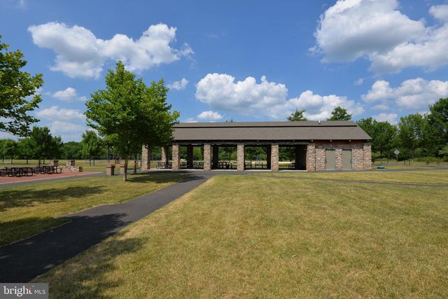 3901 DAYSTAR DR, Doylestown, PA 18902