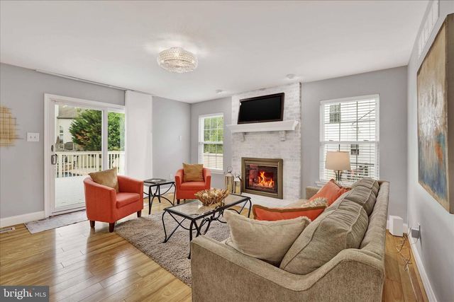 3901 DAYSTAR DR, Doylestown, PA 18902