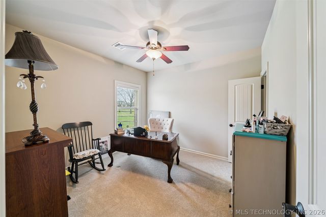 6381 N Locust Lane, Owasso, OK 74055