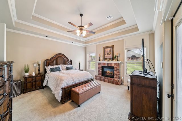 6381 N Locust Lane, Owasso, OK 74055