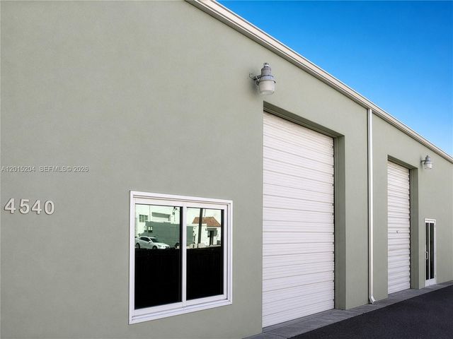 4530 NE 6th Avenue 4540, Oakland Park, FL 33334
