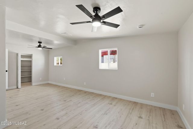 4221 E 31st Street, Tucson, AZ 85711