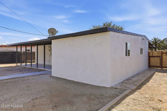 4221 E 31st Street, Tucson, AZ 85711