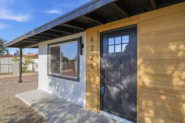 4221 E 31st Street, Tucson, AZ 85711
