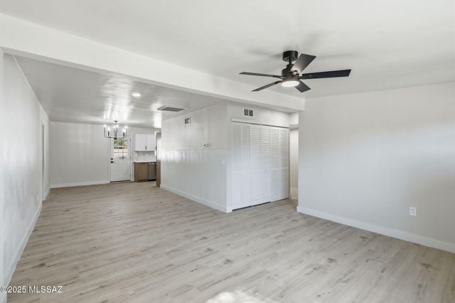 4221 E 31st Street, Tucson, AZ 85711