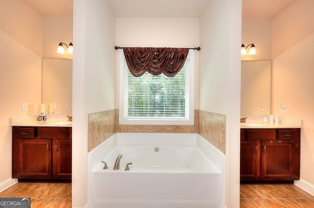 817 Willow Grass Court, Covington, GA 30014