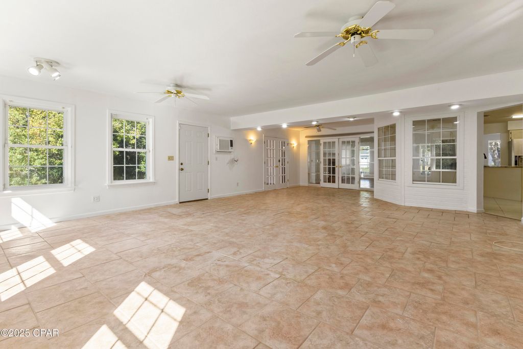 Image 10 of property listing at 333 Moonlight Bay Drive, Panama City Beach, FL 32407