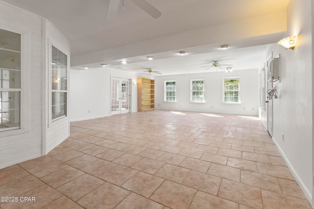 Image 11 of property listing at 333 Moonlight Bay Drive, Panama City Beach, FL 32407
