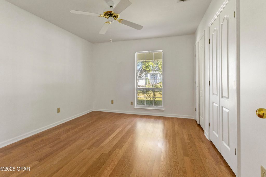 Image 15 of property listing at 333 Moonlight Bay Drive, Panama City Beach, FL 32407