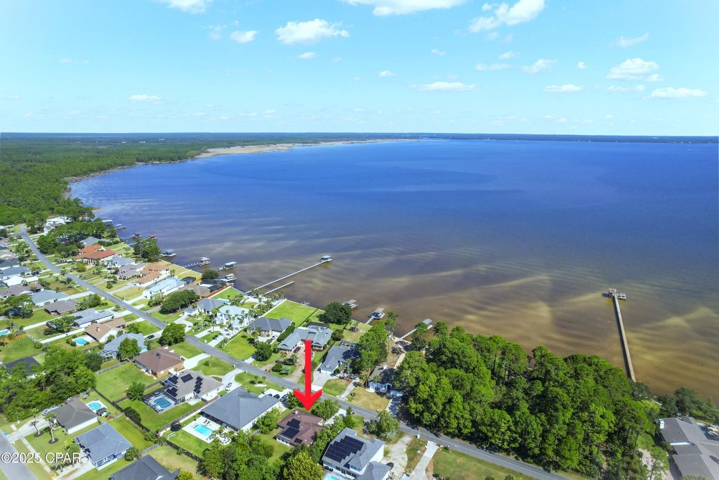 Image 21 of property listing at 333 Moonlight Bay Drive, Panama City Beach, FL 32407