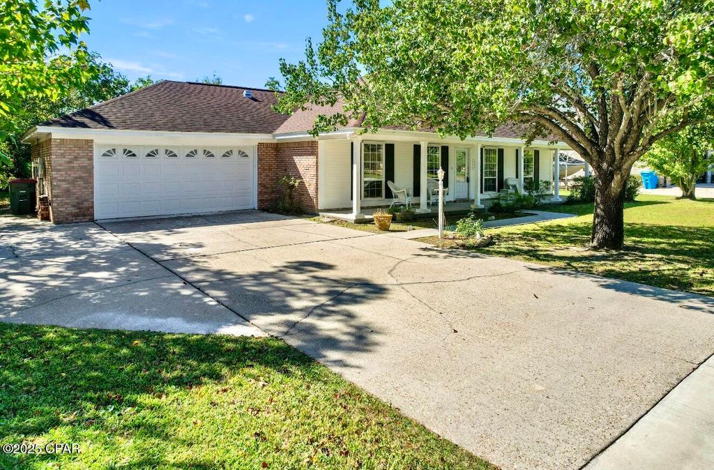 Image 22 of property listing at 333 Moonlight Bay Drive, Panama City Beach, FL 32407