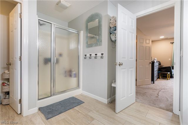 1319 Parkdale Drive, Dover, OH 44622