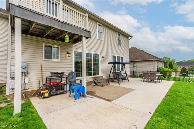 1319 Parkdale Drive, Dover, OH 44622