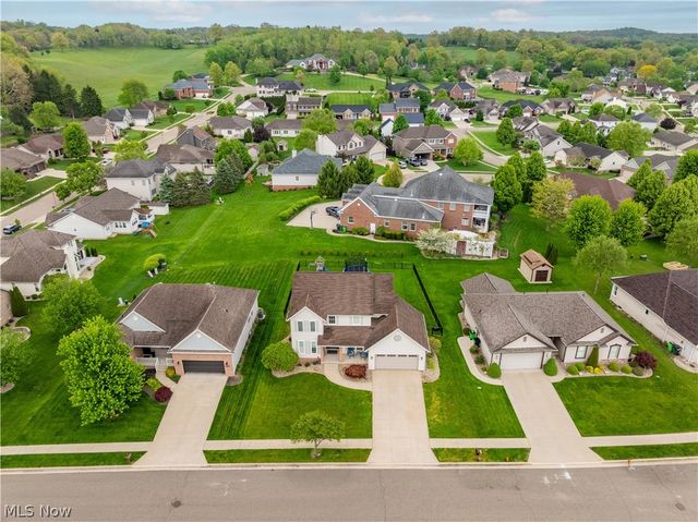 1319 Parkdale Drive, Dover, OH 44622