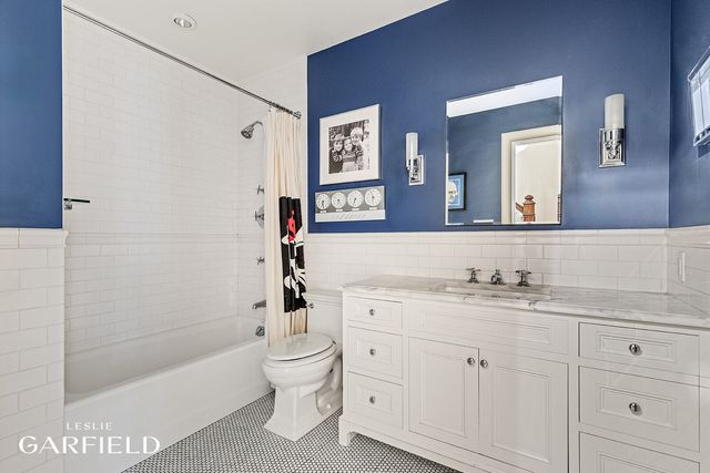 315 W 84TH Street, New York City, NY 10024