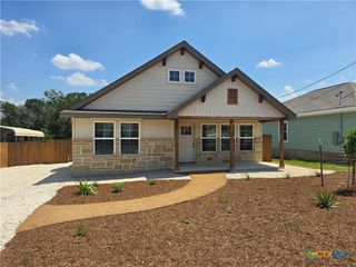 1746 Blueridge, Canyon Lake, TX 78133