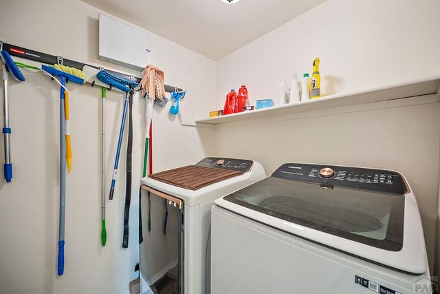 2011 Sundance Dr, Pueblo, CO 81008