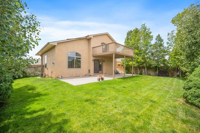 2011 Sundance Dr, Pueblo, CO 81008