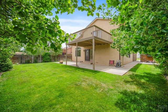 2011 Sundance Dr, Pueblo, CO 81008