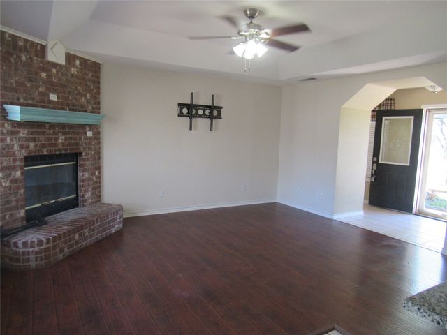 4019 E Fm 120, Denison, TX 75021