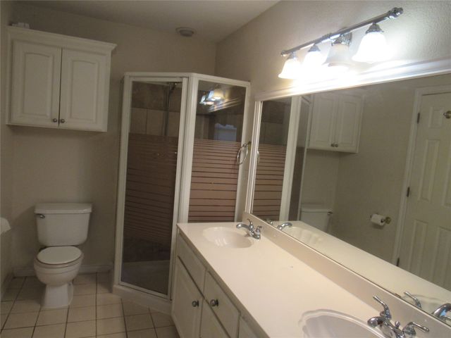 4019 E Fm 120, Denison, TX 75021