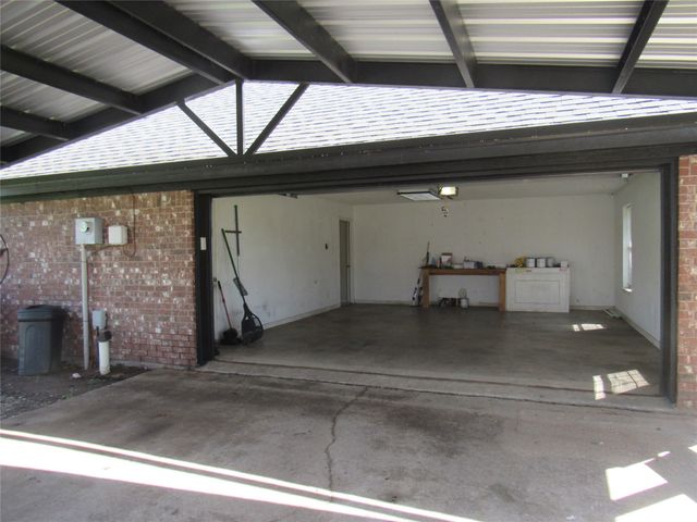 4019 E Fm 120, Denison, TX 75021