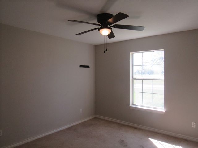 4019 E Fm 120, Denison, TX 75021