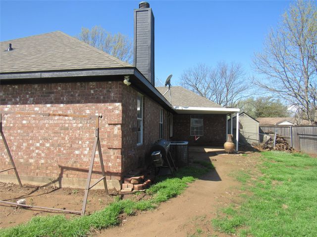 4019 E Fm 120, Denison, TX 75021