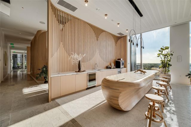 44 East Ave 2503, Austin, TX 78701