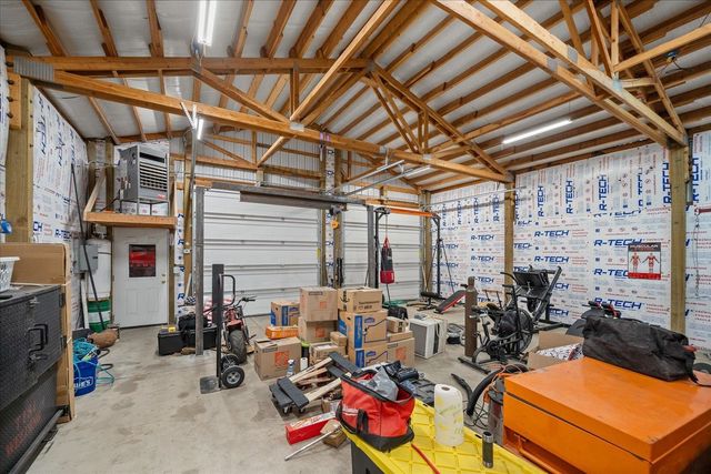 31515 N Cedar Rd, Deer Park, WA 99006