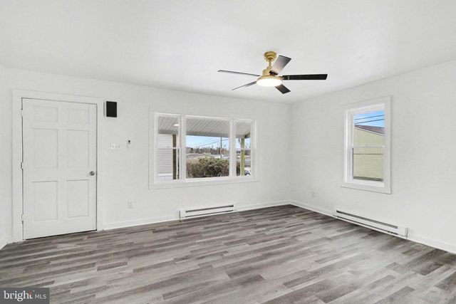 47 E HIGH ST, Middletown, PA 17057