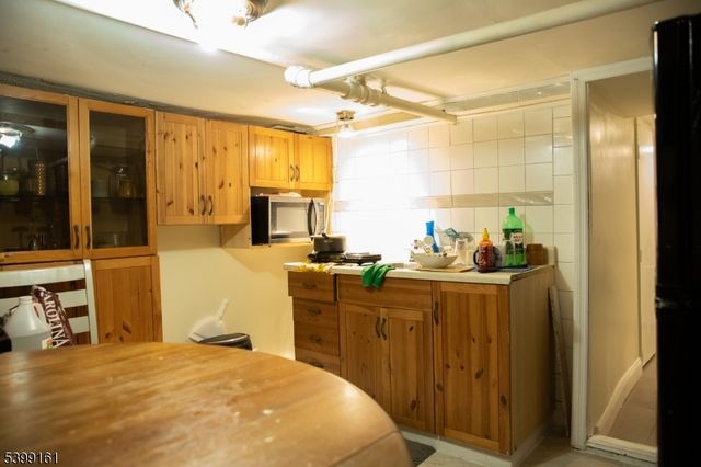 253 Clifton Ave, Newark City, NJ 07104