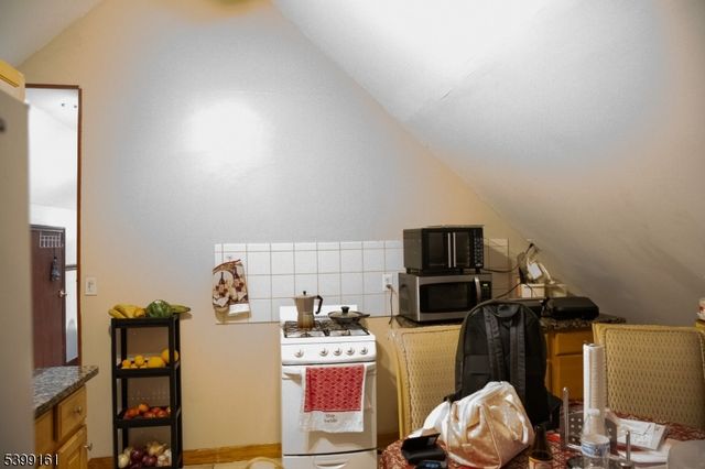 253 Clifton Ave, Newark City, NJ 07104