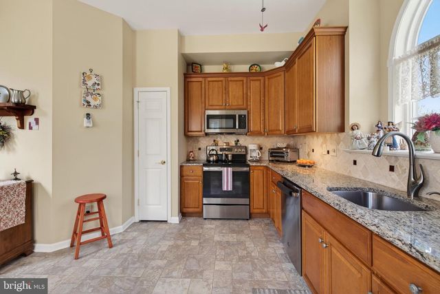 192 PROVIDENCE LN, Lansdale, PA 19446