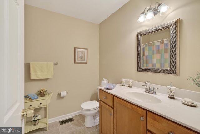 192 PROVIDENCE LN, Lansdale, PA 19446