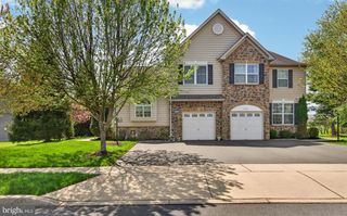 192 PROVIDENCE LN, Lansdale, PA 19446