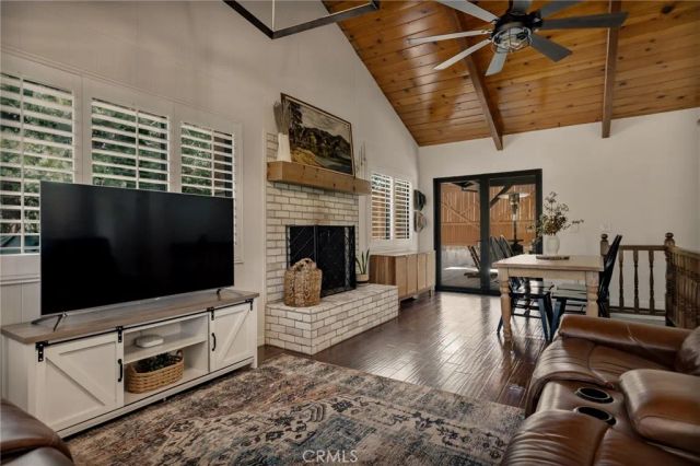 374 Dunant, Crestline, CA 92325
