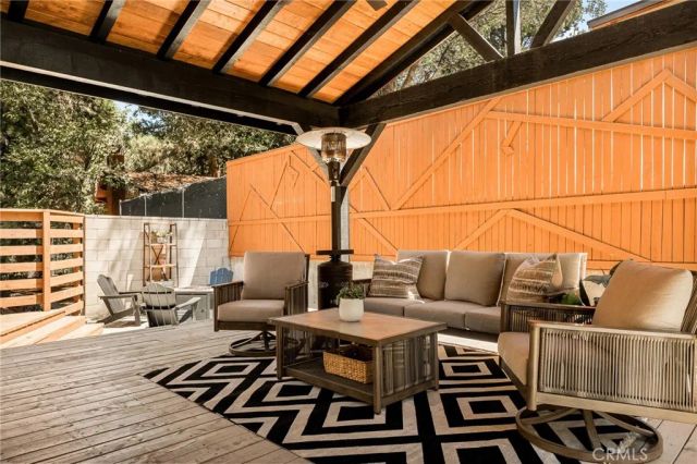 374 Dunant, Crestline, CA 92325