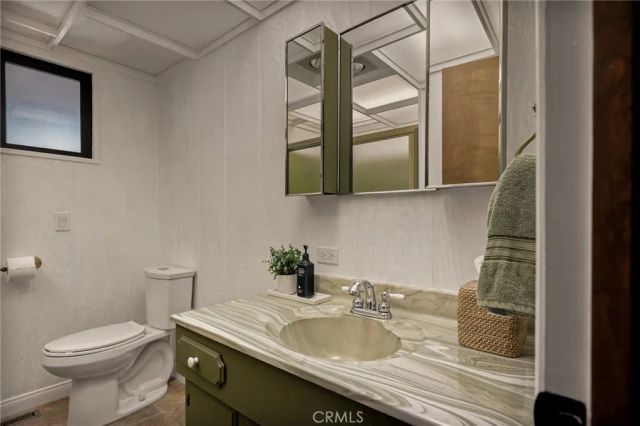 374 Dunant, Crestline, CA 92325