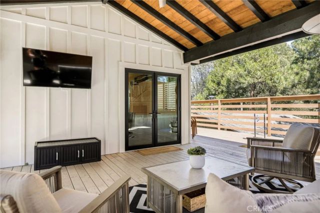 374 Dunant, Crestline, CA 92325
