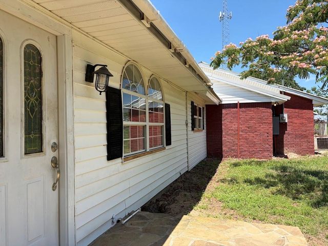190 Private Road 408, Buffalo, TX 75831