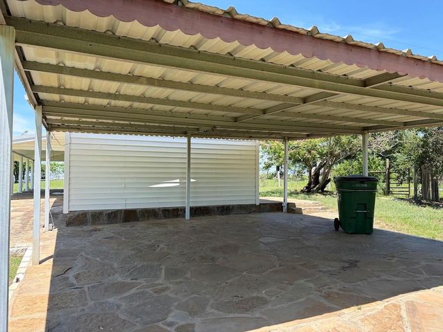 190 Private Road 408, Buffalo, TX 75831