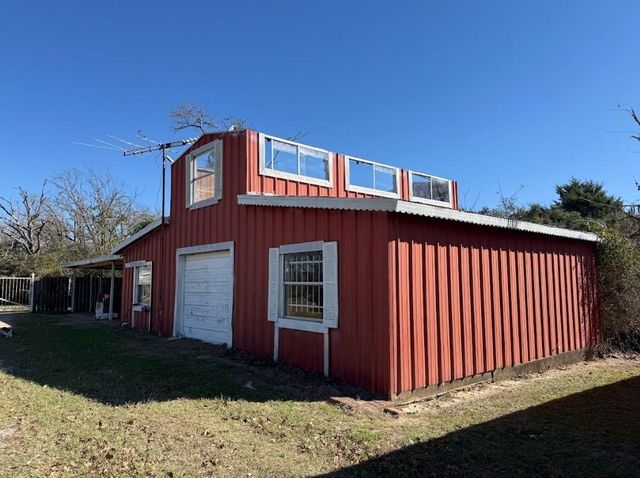 190 Private Road 408, Buffalo, TX 75831