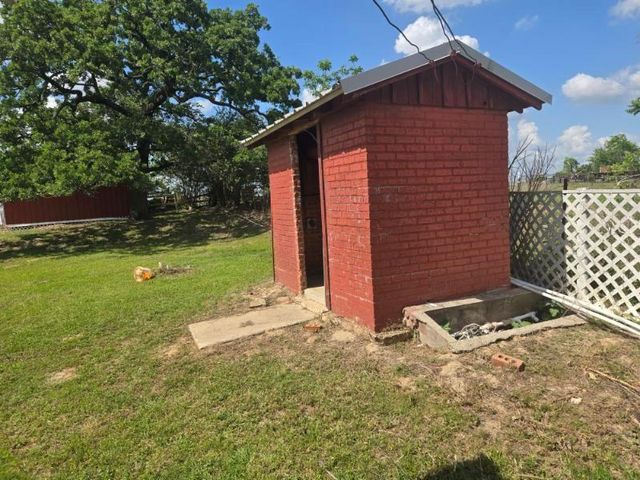 190 Private Road 408, Buffalo, TX 75831