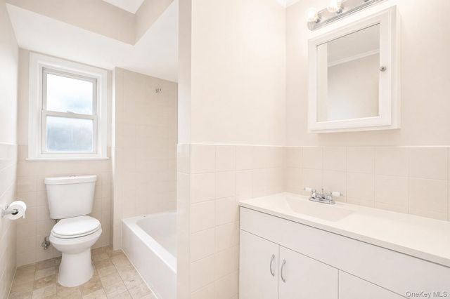 133 Cleveland Avenue, Long Beach, NY 11561