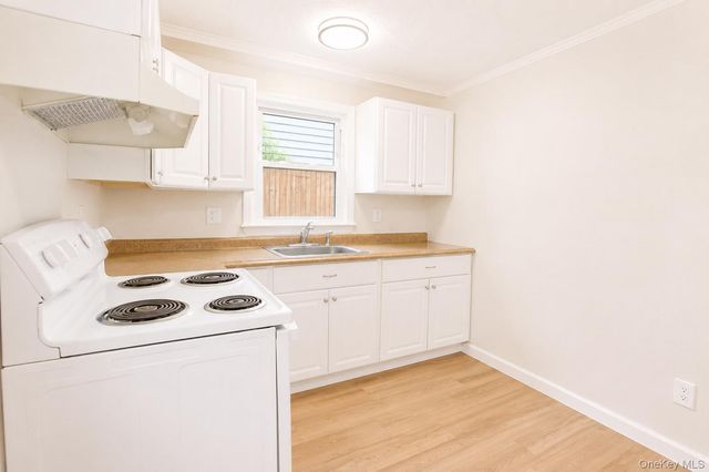 133 Cleveland Avenue, Long Beach, NY 11561