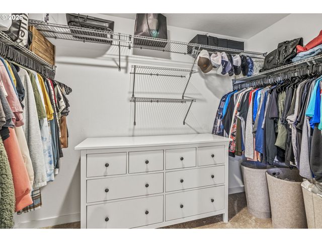 8710 N 1ST St, Ridgefield, WA 98642