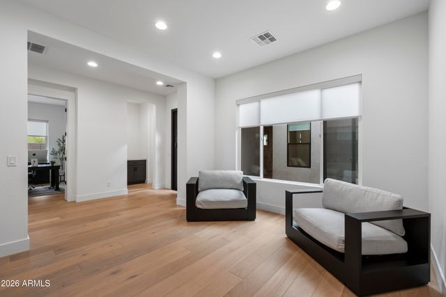 5760 E LOWDEN Road, Cave Creek, AZ 85331