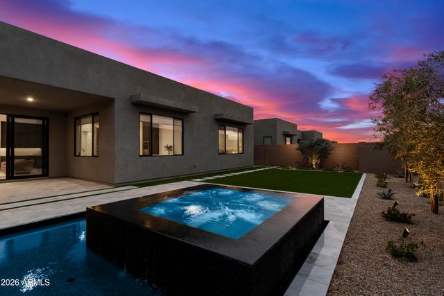 5760 E LOWDEN Road, Cave Creek, AZ 85331